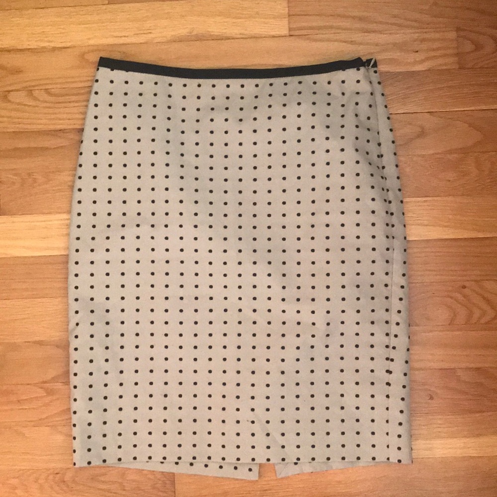 Outback Red brand for The Limited skirt
